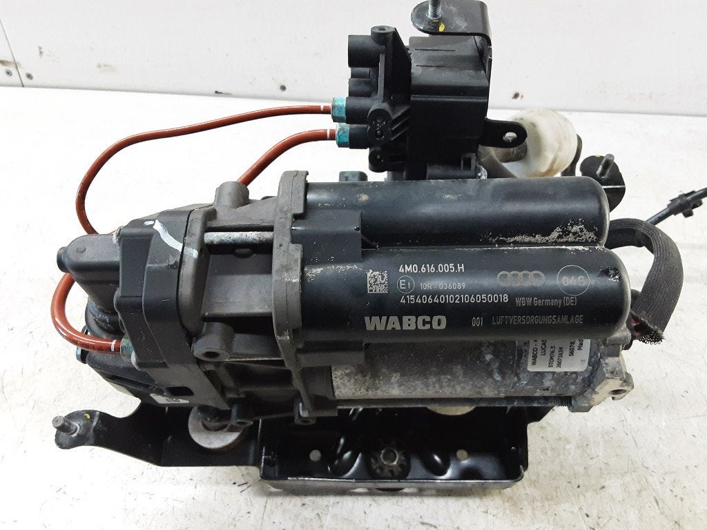 DIVERS DIVERS Audi SQ7 (4MB / 4MG) (4M0616005H), Mevr. I. Hauben, Audi, Utilisé, Rue de l'Espoir 34 34
4030  GRIVEGNÉE, BE