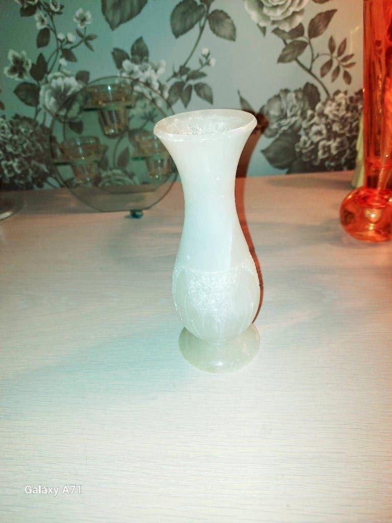 Vase vintage soliflore pierre albâtre ɓlanc ou de l'onyx, Enlèvement