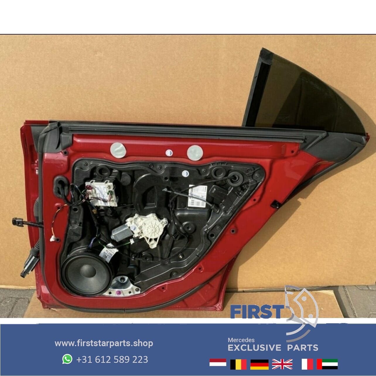 W118 C118 X118 CLA DEUR PORTIER ROOD COMPLEET RECHTS ACHTER, Auto-onderdelen, Gebruikt, -, Deur, Ophalen of Verzenden
