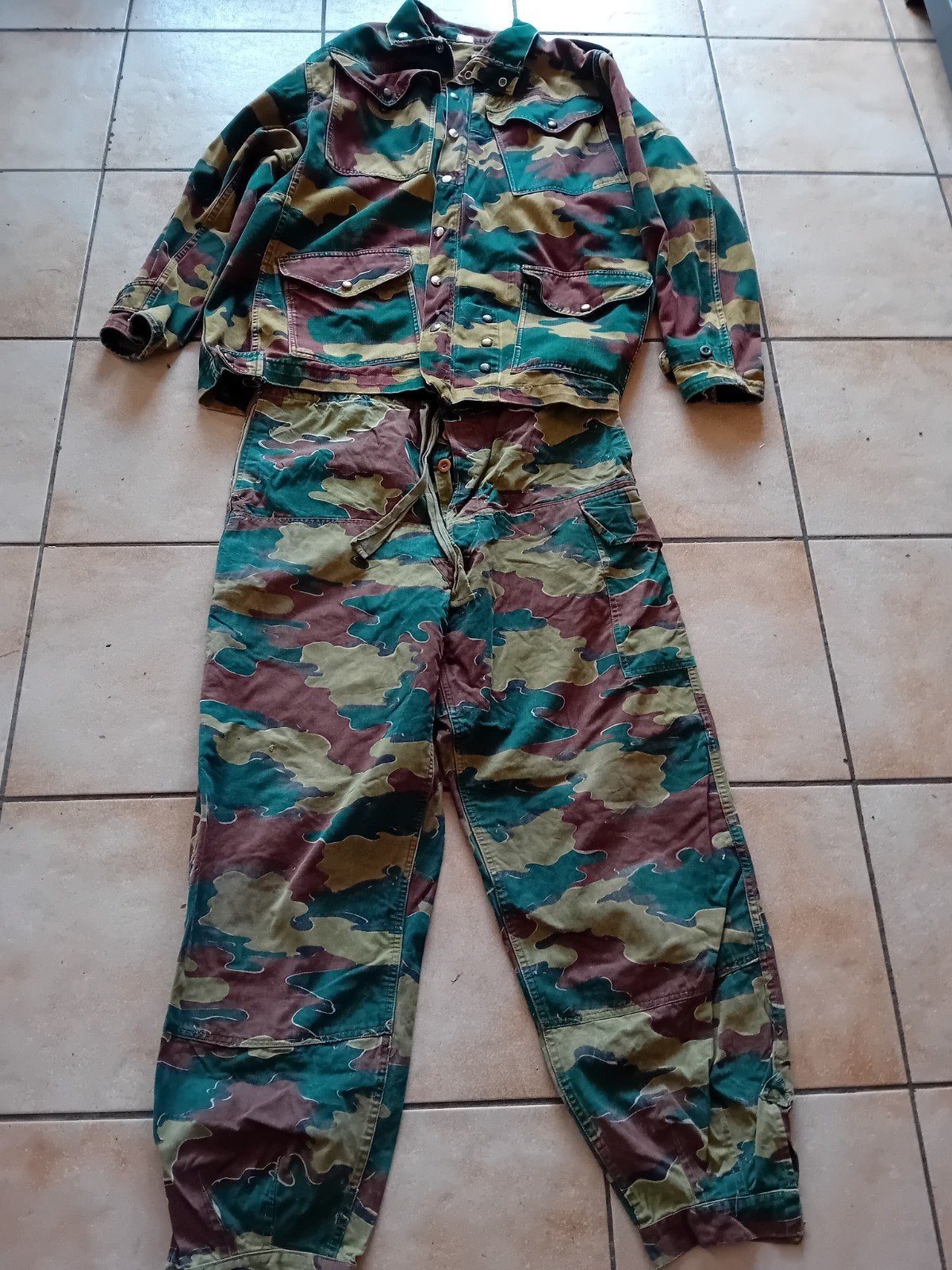 Tenue para commando, Enlèvement