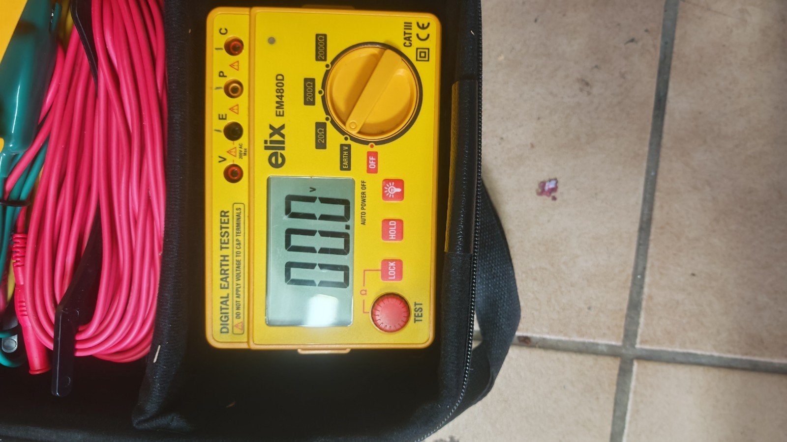 testeur/mesureur de terre Elix EM480D, Comme neuf, Électricité