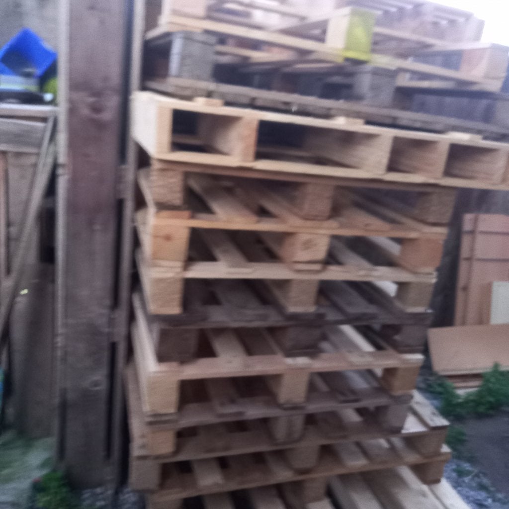 Quelques palettes a donner, Jardin & Terrasse, Moins de 3 m³, Enlèvement, Autres essences de bois