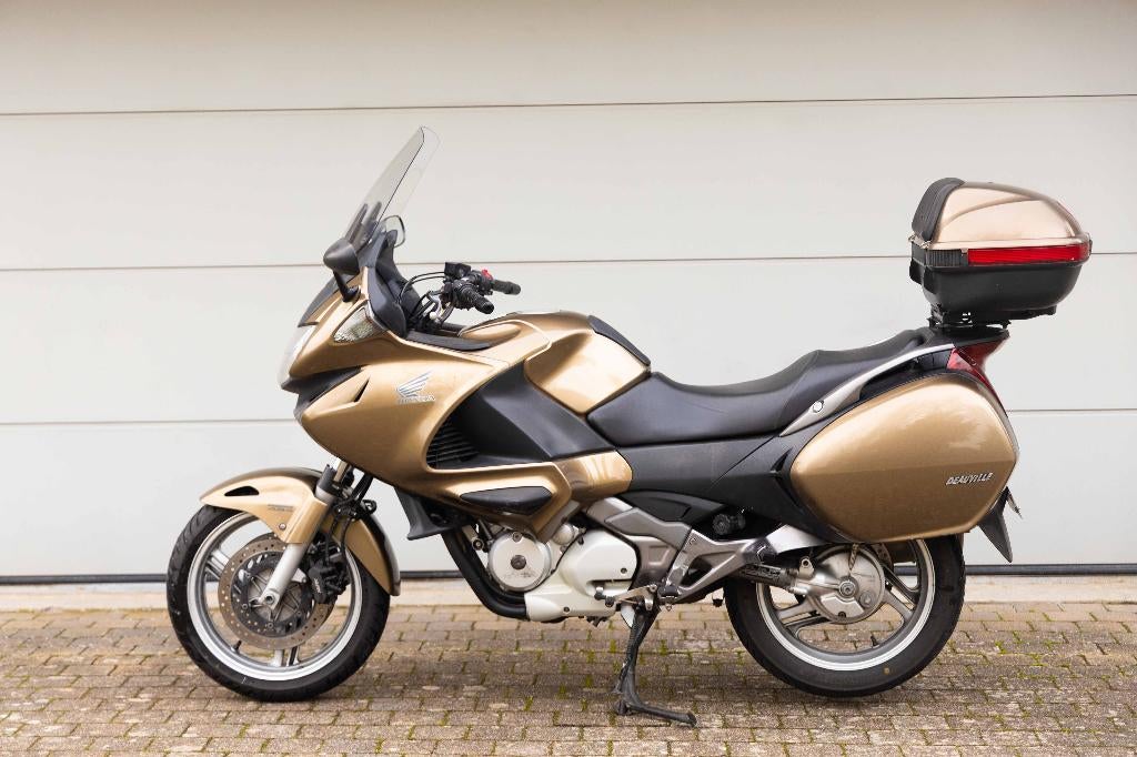 HONDA NT 700 Deauville, Tourisme, Occasion, Particulier, 700 cm³