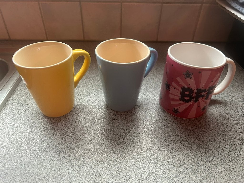 Gratis koffietassen, Ophalen