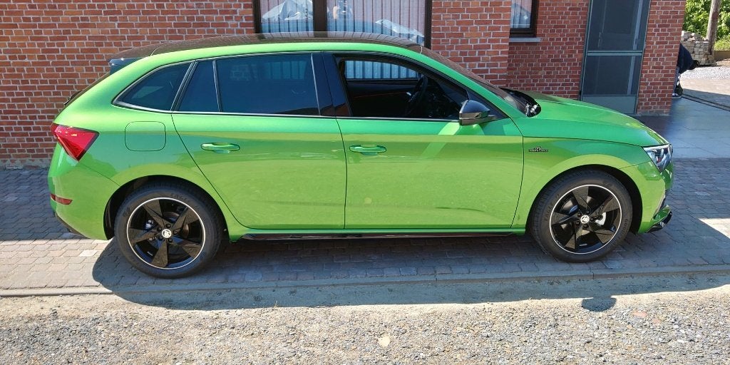 Skoda Scala Monte Carlo 1.5, Autos, 1254 kg, Euro 6, Boîte manuelle, Noir