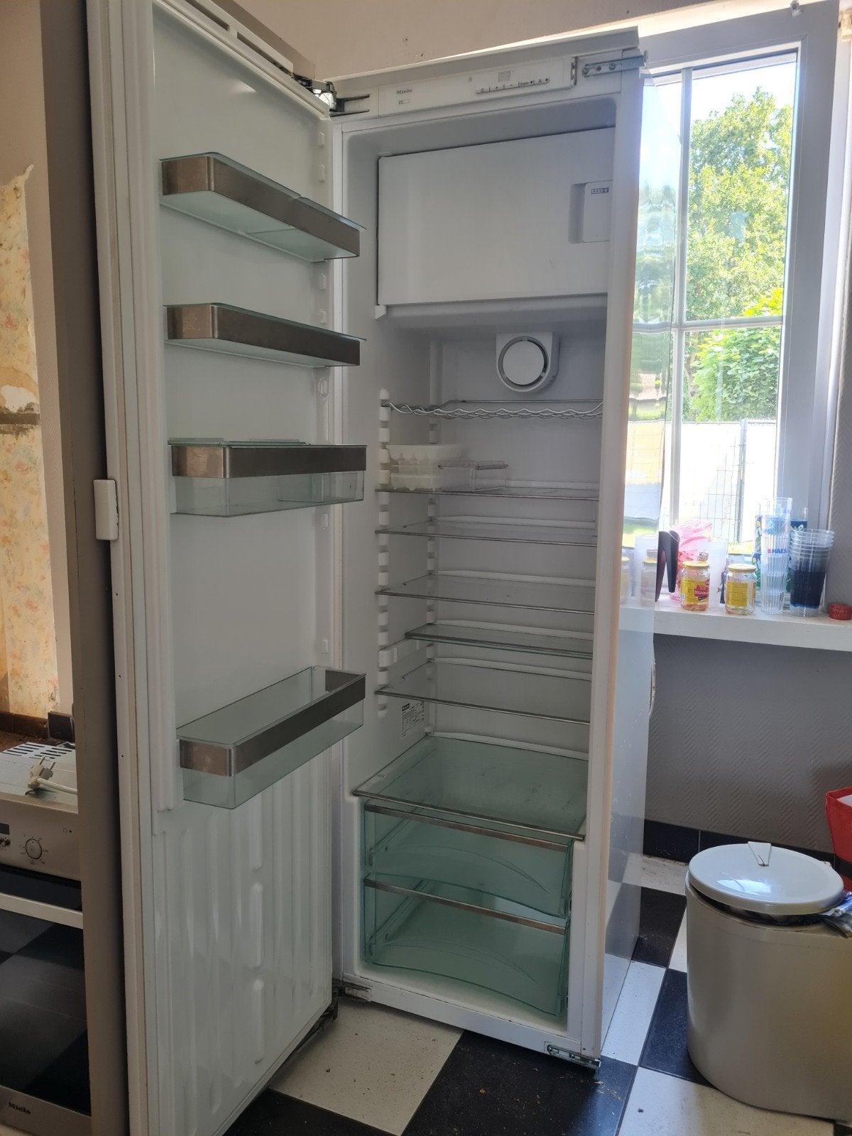 Koelkast Miele, Ophalen