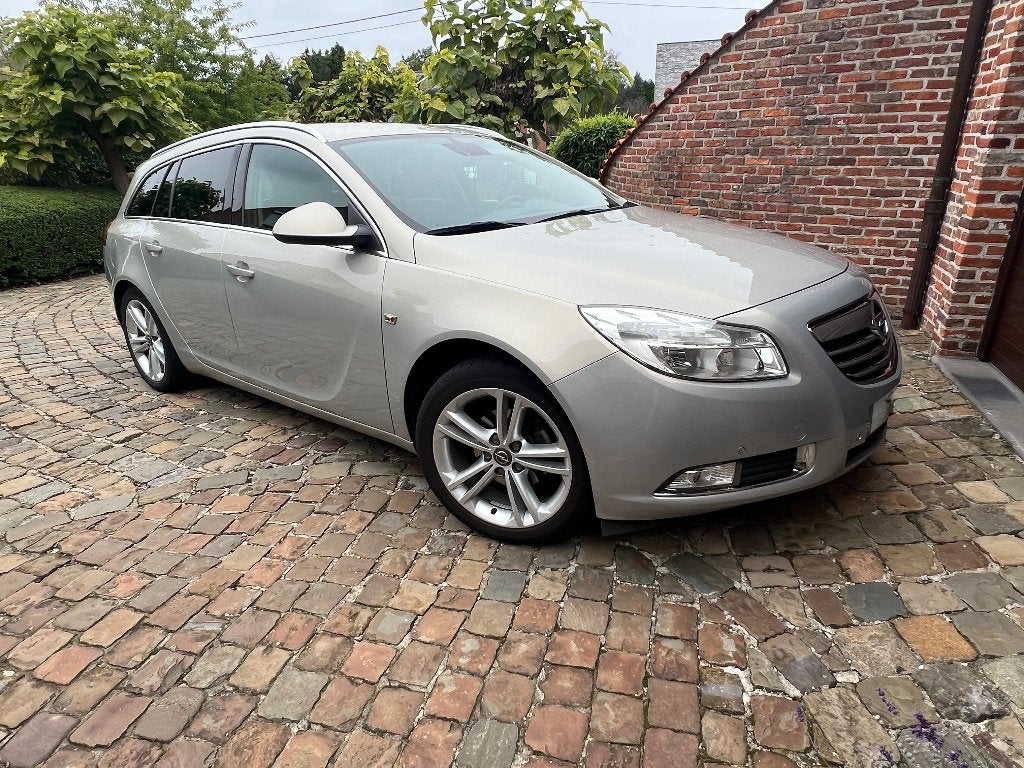 PROPERE INSIGNA 2.0 CDTI SPORT TOURER, Autos, Achat, Entreprise, Noir, 5 portes