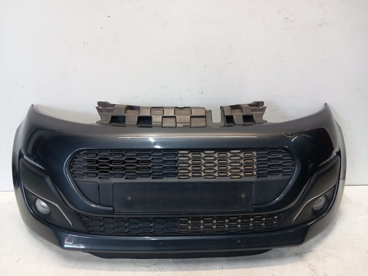 Bumper voor Peugeot 107, Auto-onderdelen, Onderdelen@venauto.nl, Van der Ven Autorecycling B.V., Gebruikt, Citroën