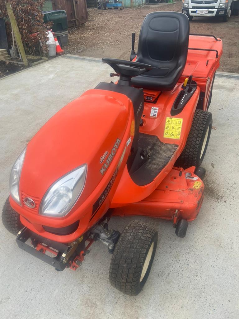 Kubota gr2100, Enlèvement, Utilisé, Bac de ramassage, 120 cm ou plus