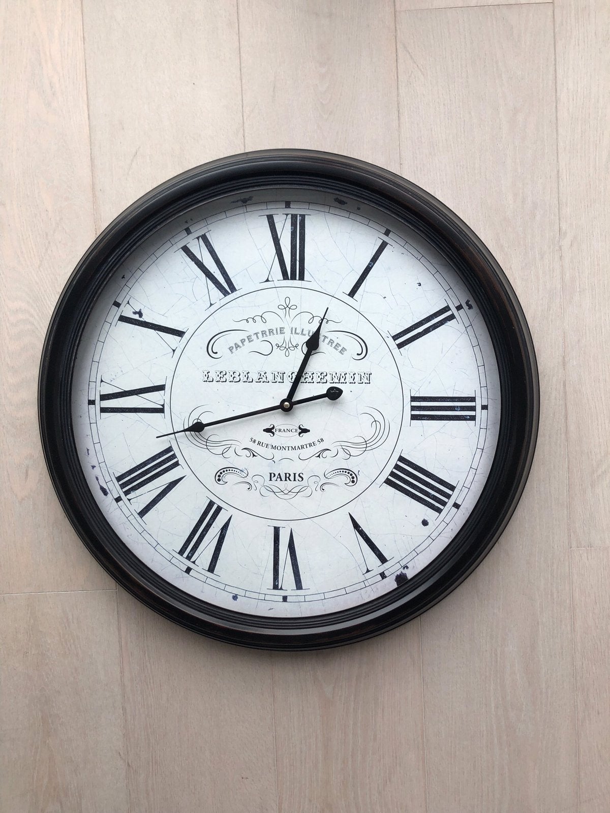 Wandklok 60 cm diameter, Ophalen, Zo goed als nieuw, Wandklok
