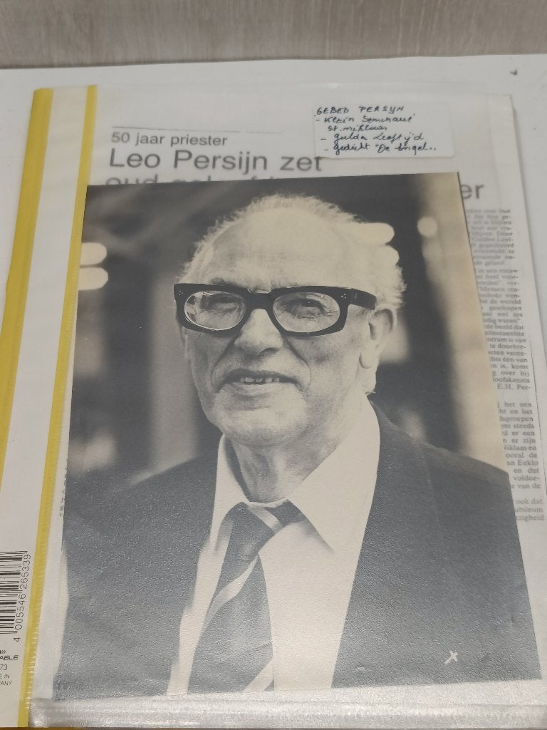 Leo Persijn priester in Gent copy's documenten, Ophalen of Verzenden, Gelezen