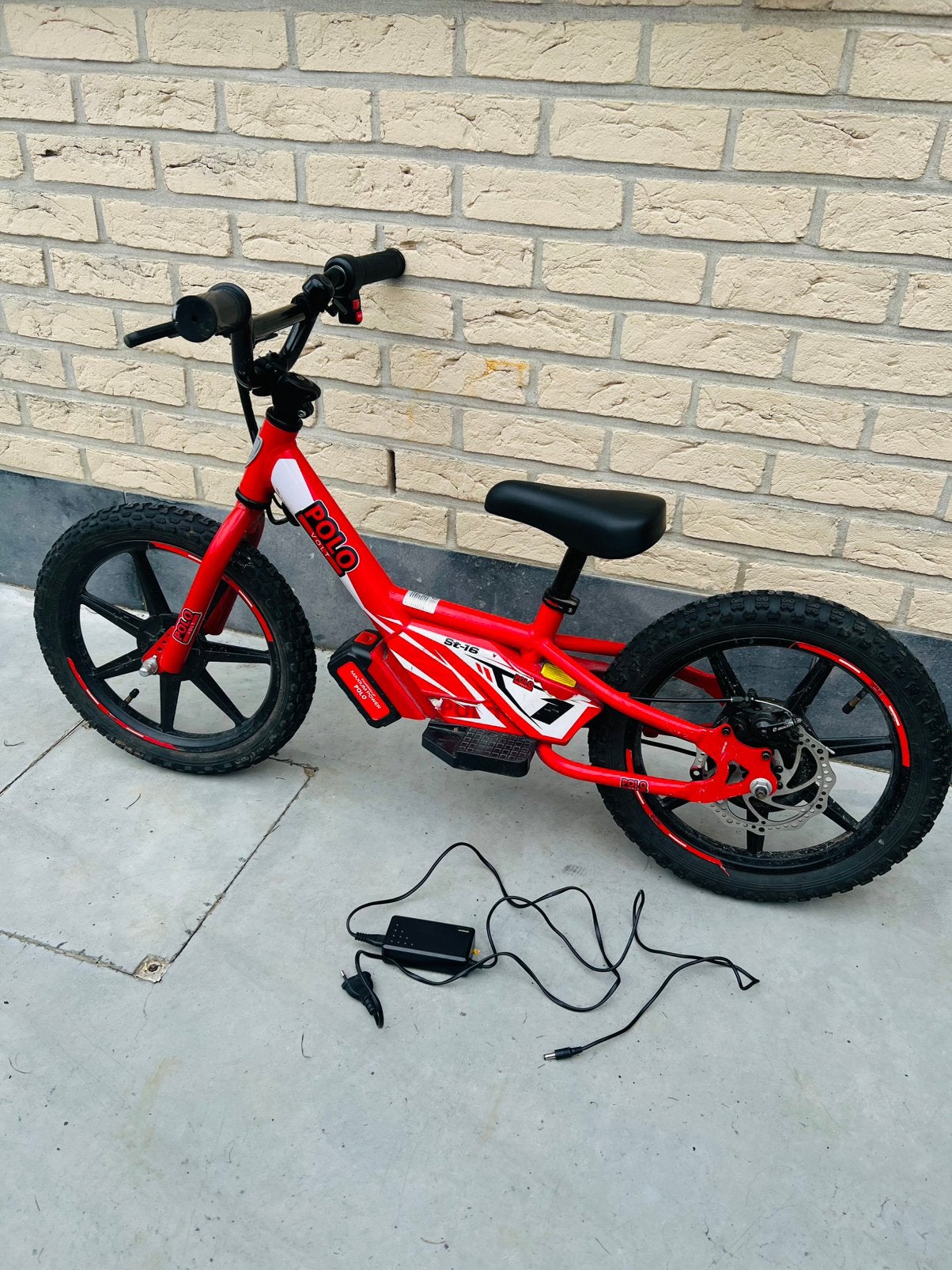 Polovolt ST16 elektrische fietsen kids, Ophalen, Zo goed als nieuw