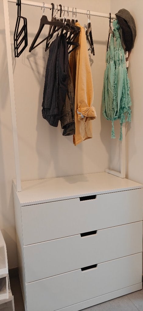 Commode met 3 lades en kledinghanger, 3 ou 4 tiroirs, 150 à 200 cm, Comme neuf, 75 cm ou plus