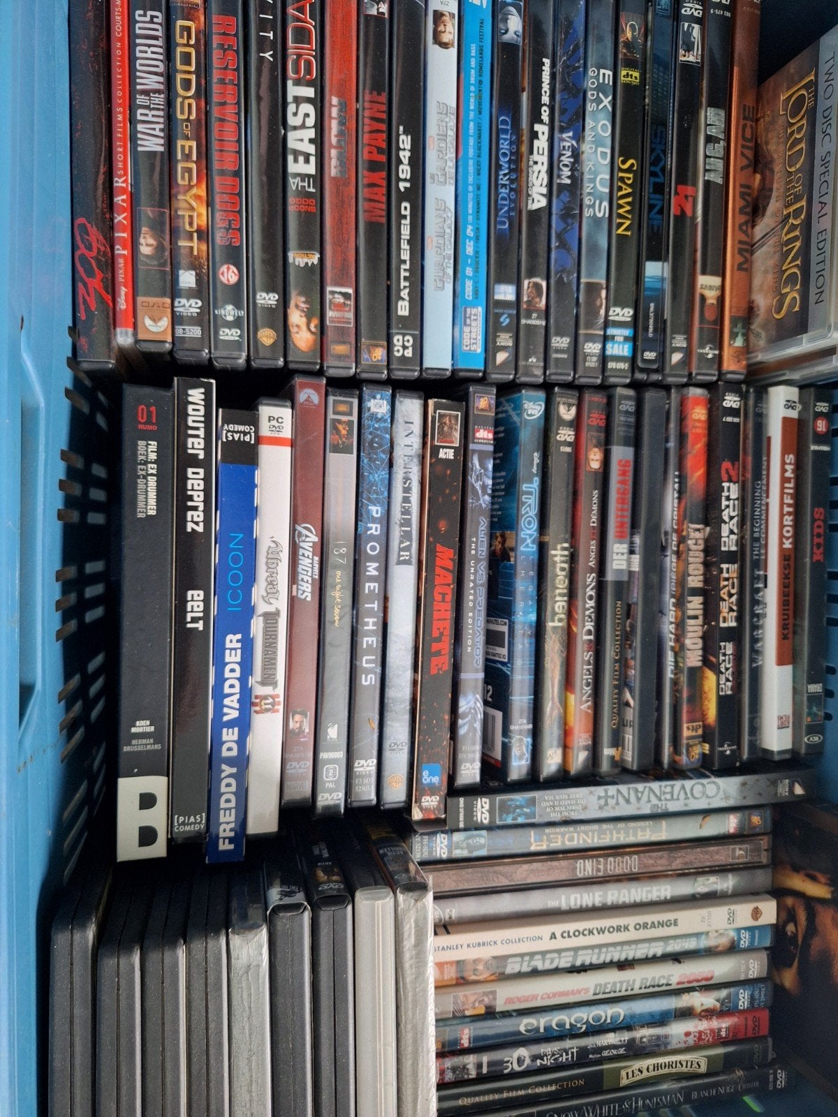 Dvd verzameling.  +120stuks, Enlèvement