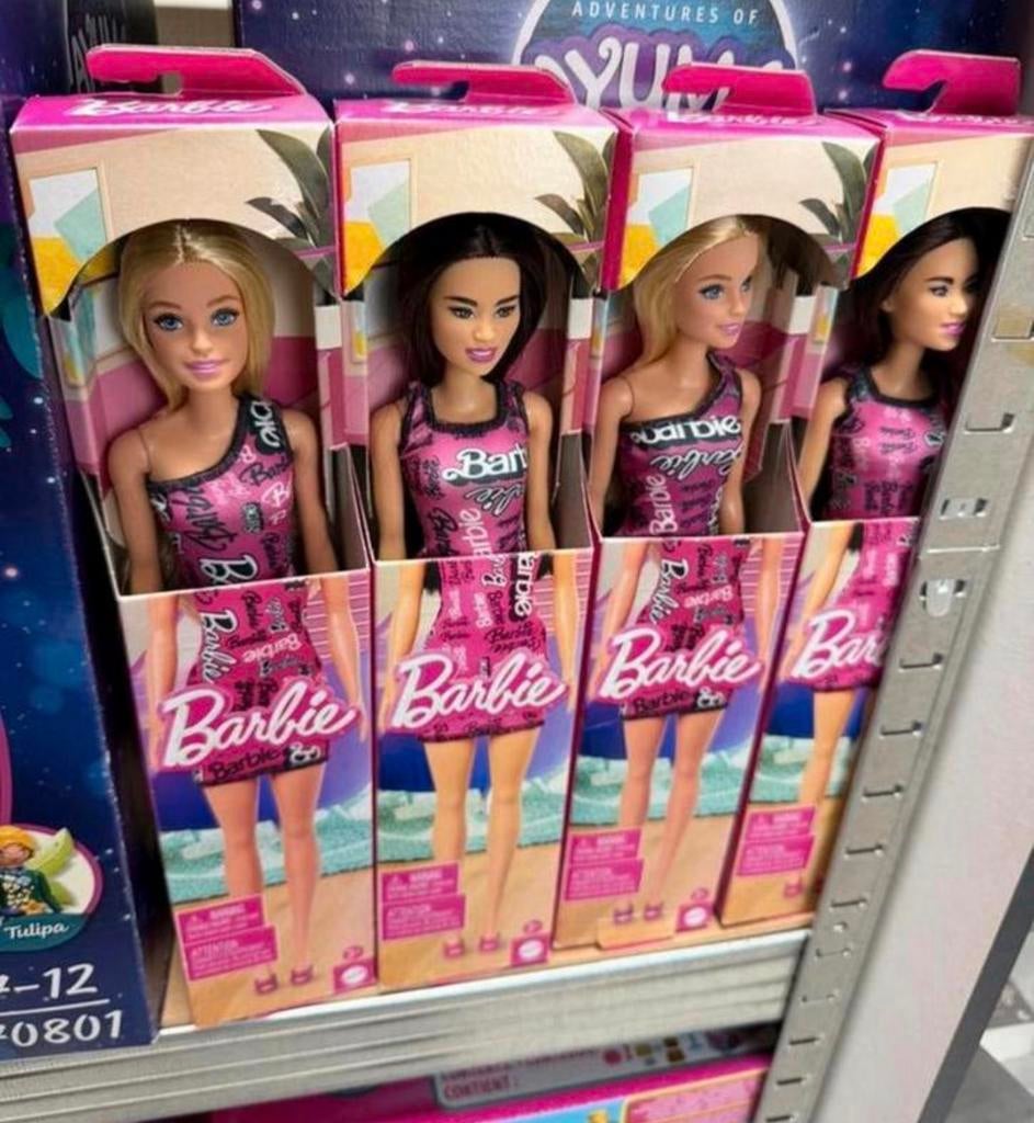 Poupée mode Mattel Barbie aux cheveux blonds bruns - NOUVEAU, Enlèvement ou Envoi, Neuf, Barbie