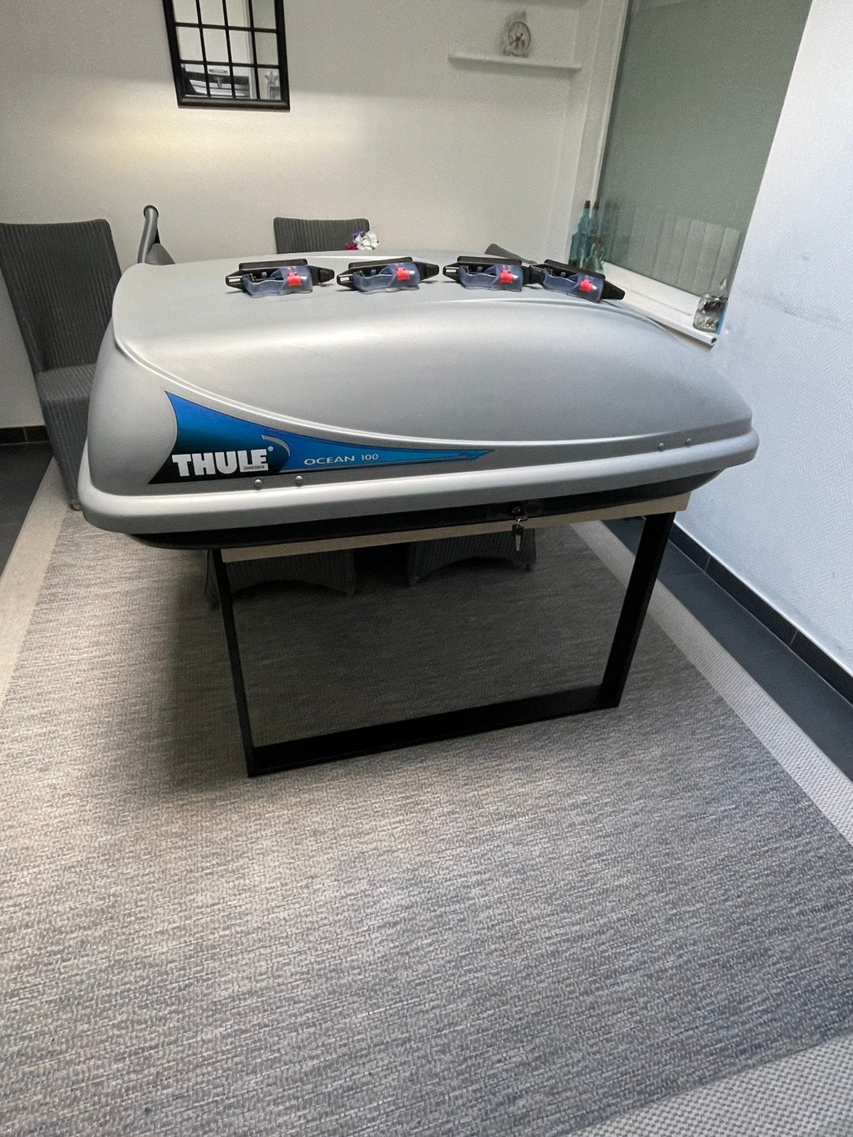 Dakkoffer Thule Ocean 100, Ophalen, Zo goed als nieuw