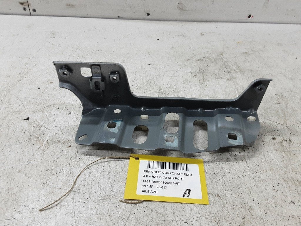 SPATBORD RECHTS VOOR Renault Clio V (RJAB) (01-2019/-), Auto-onderdelen, Gebruikt, Renault, Mevr. I. Hauben, Spatbord