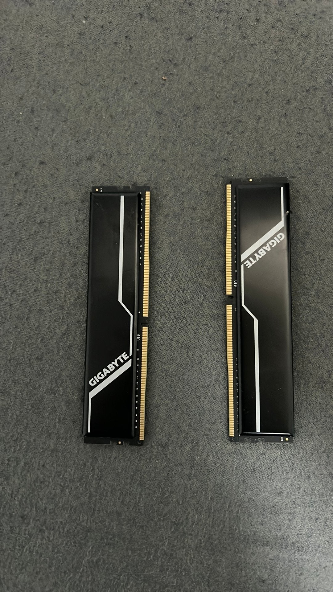 16gb Ddr4, Handtassen en Accessoires, Ophalen, Zo goed als nieuw