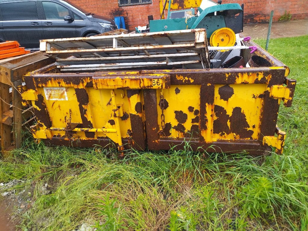 Container, Enlèvement