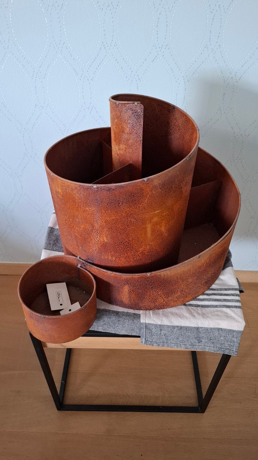 Ijzeren kruidenspiraal 58 x 43 cm / Plantenbak, Ophalen, Balkon