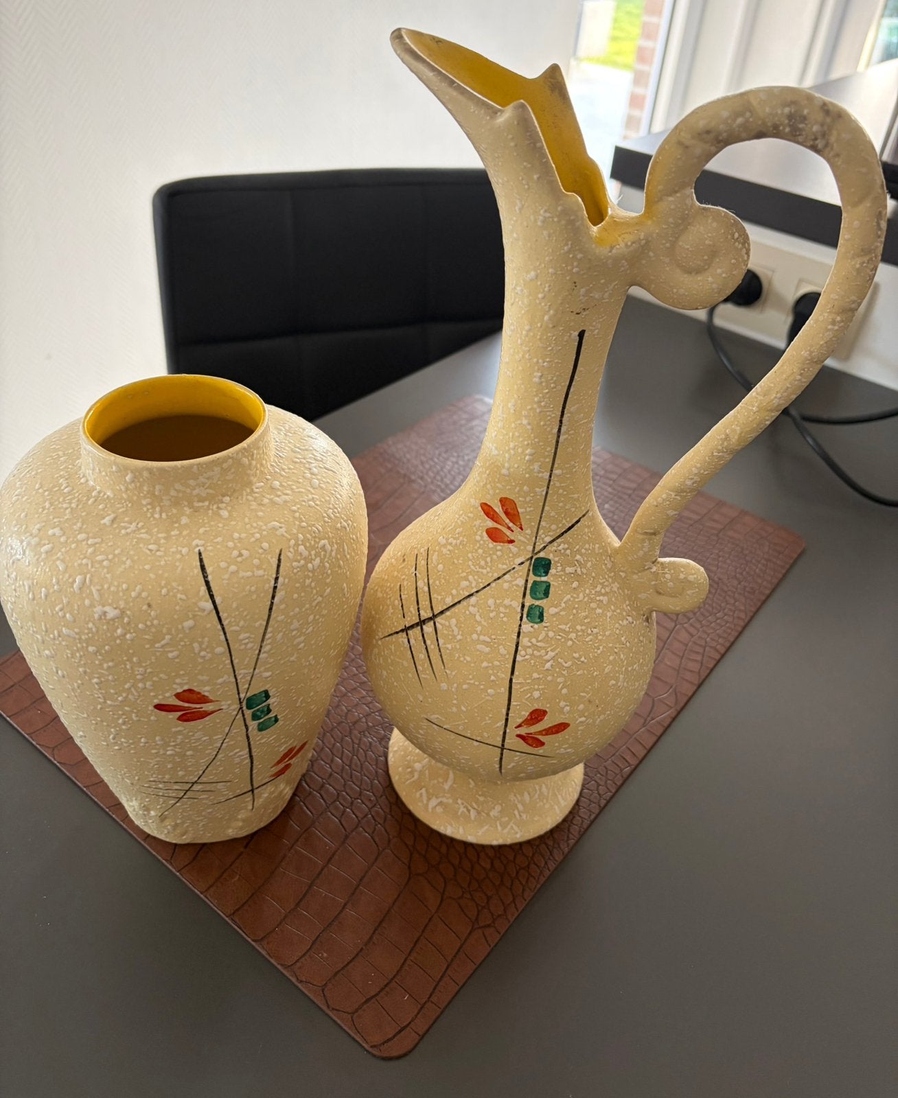 Retro vazen, Huis en Inrichting, Woonaccessoires | Vazen, Ophalen, Gebruikt, Met patroon/structuur, Geel