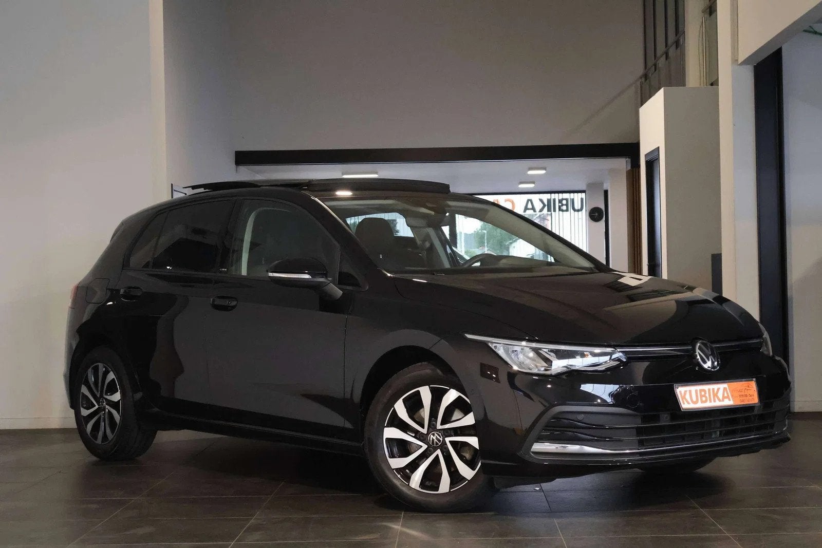 Volkswagen Golf Golf 1.0 eTSI DSG Active ACC Open Dak LijnA, Auto's, Automaat, Stof, Gebruikt, Zwart