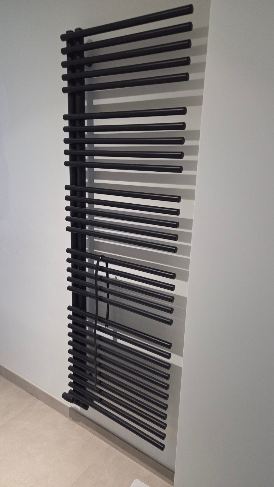 Handdoek radiator zwart, Ophalen, Zo goed als nieuw, 800 watt of meer, Radiator