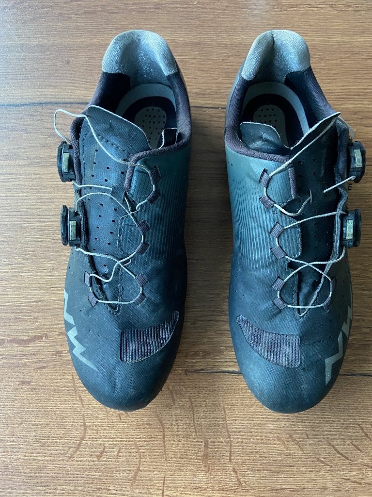 Chaussures route Northwave Revolution Noire (44), Vélos & Vélomoteurs, Enlèvement ou Envoi, Autres tailles, Utilisé, Northwave