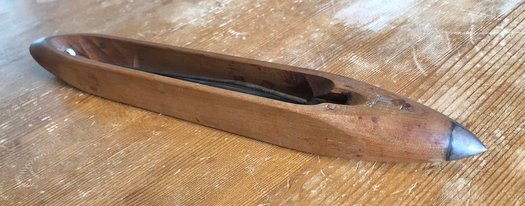 Houten weefspoel met metalen uiteinden, Antiek en Kunst, Ophalen of Verzenden