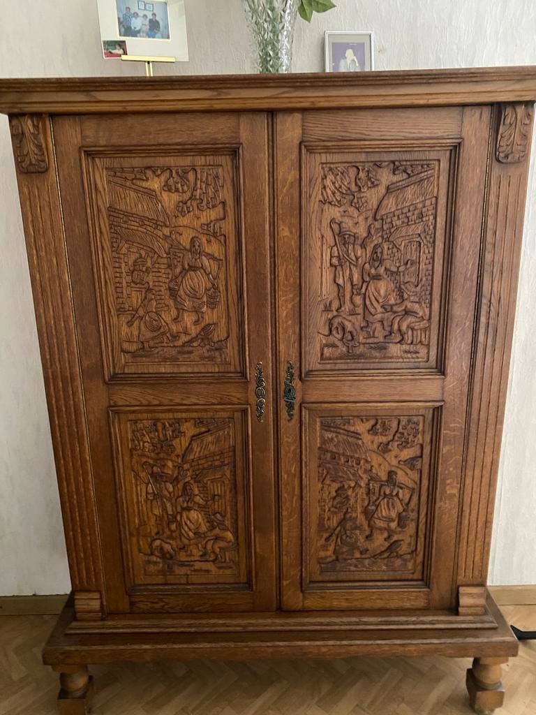 Kast, Antiek en Kunst, Ophalen