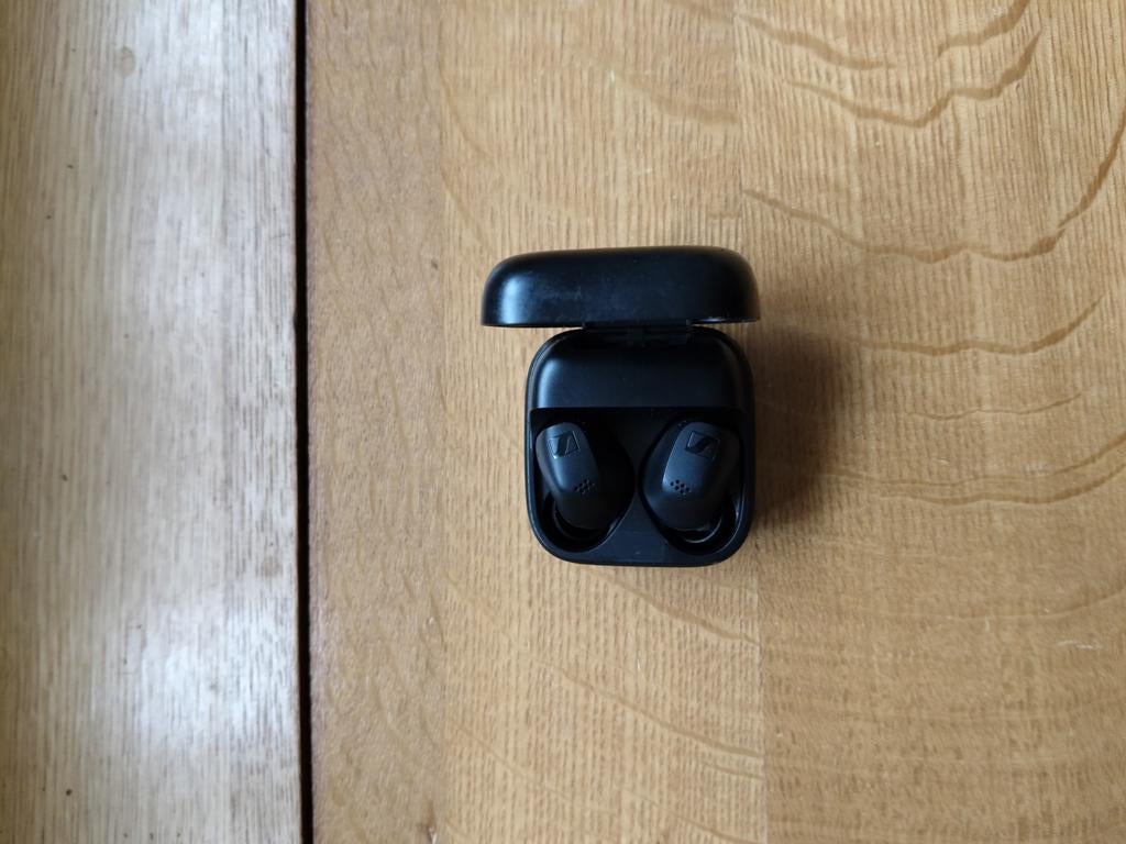 Sennheiser Accentum In-Ears, Ophalen