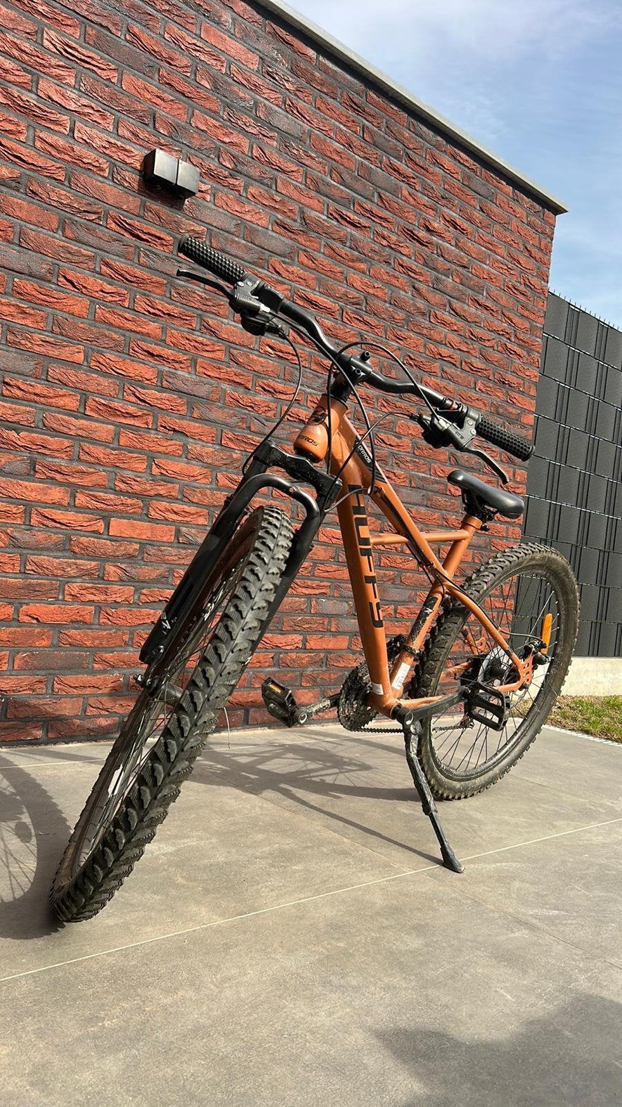 Huffy MTB 27,5 met reparatiekosten, Ophalen, Zo goed als nieuw, Schijfrem, 24 inch of meer