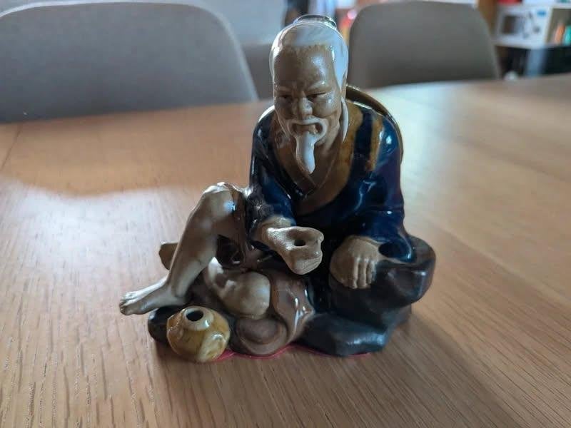 Figurine vintage de pêcheur japonais. En céramique, Antiquités & Art, Enlèvement