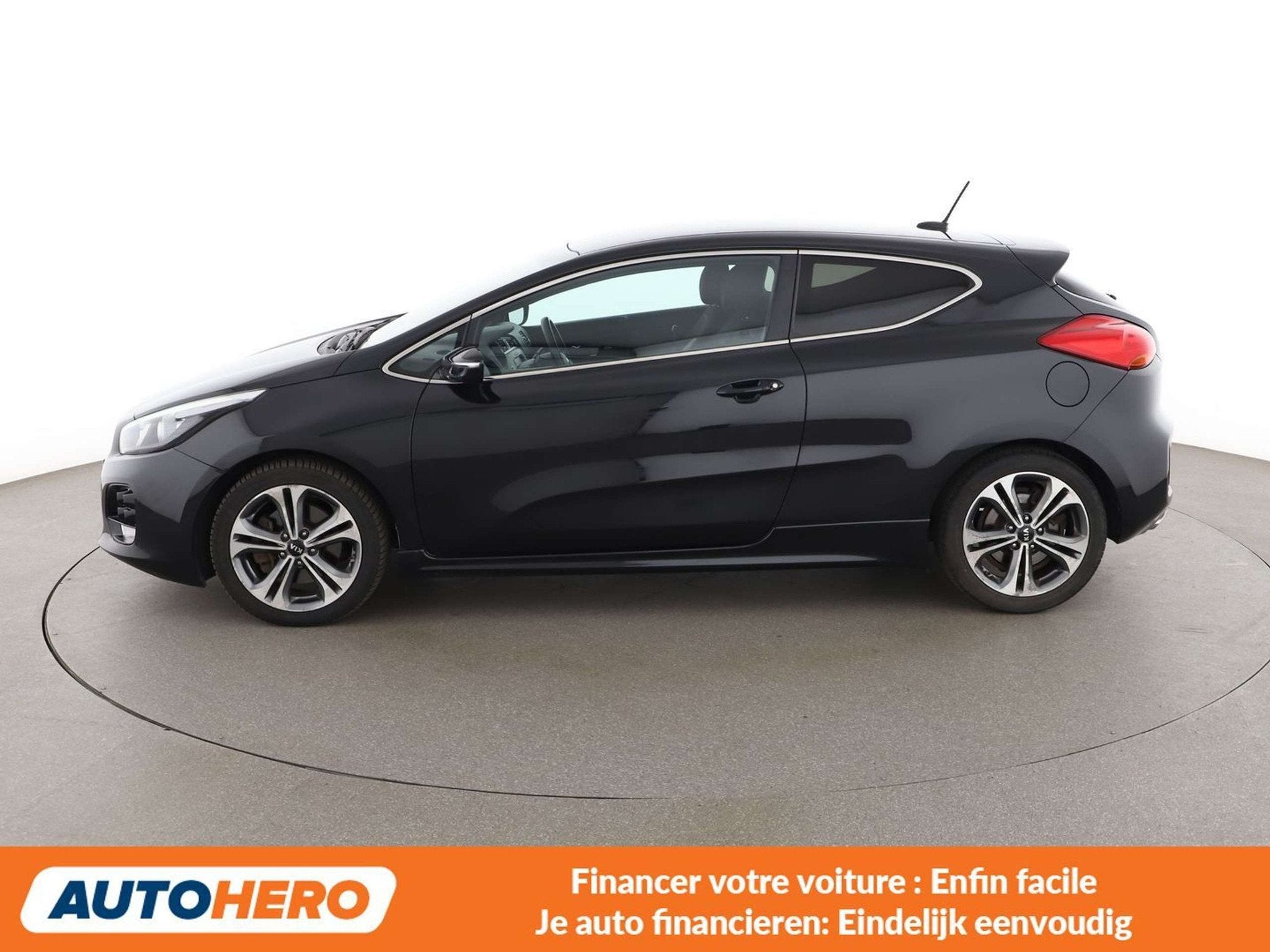 Kia ProCeed / pro_cee'd 1.6 CRDi GT Line (bj 2016), Auto's, Voorwielaandrijving, Gebruikt, Zwart, Parkeersensor