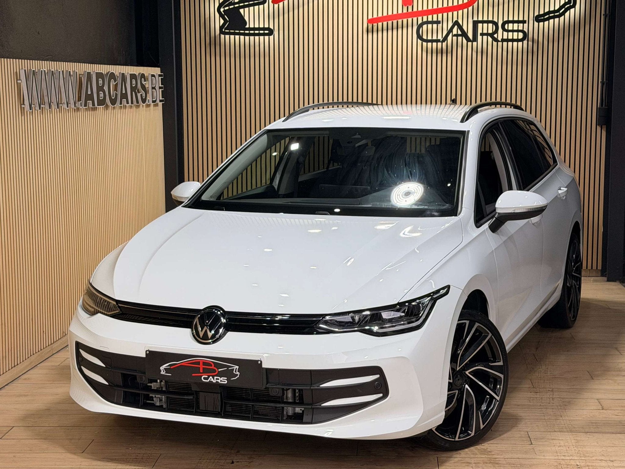 Volkswagen Golf Variant BREAK Variant 1.5 TSI * SPO R T LINE, Autos, Achat, Entreprise, Noir, 5 portes