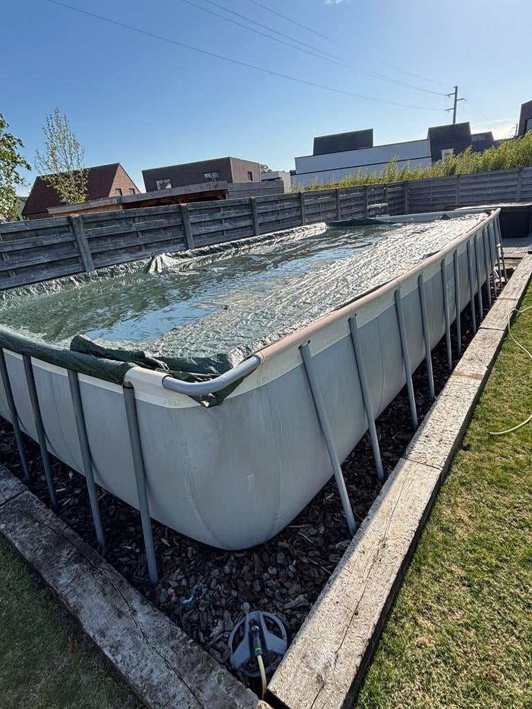 Intex zwembad 732-366-132 goede staat met pomp en ladder, Tuin en Terras, Zwembad-toebehoren, Ophalen, Zo goed als nieuw, Ladder