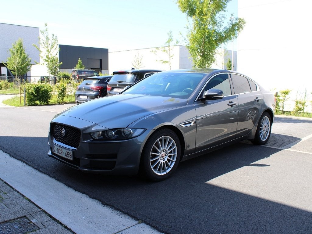 ✅Jaguar XE 2.0D/configuration avant/moteur ne démarre plus, Argent ou Gris, Automatique, Enlèvement, Jaguar