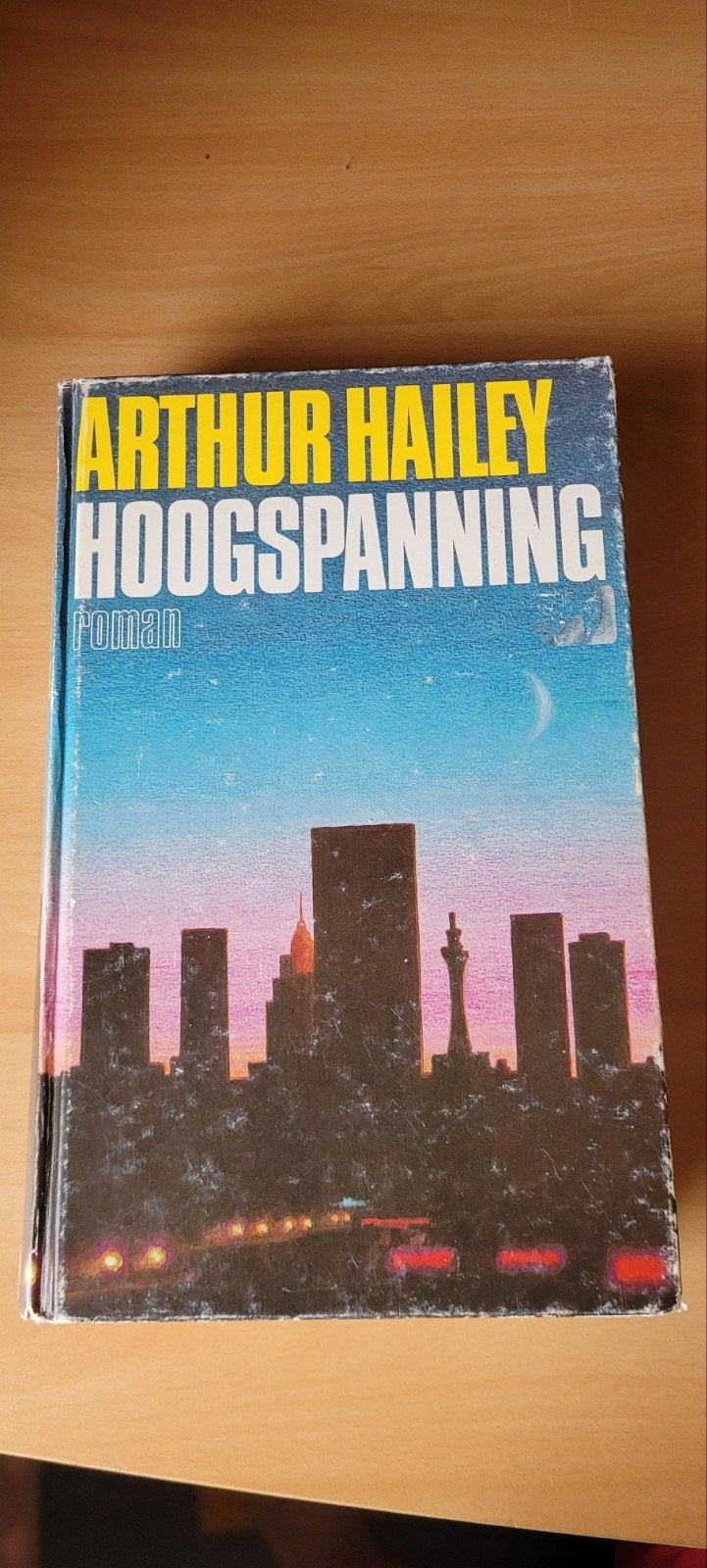 Boeken Arthur Hailey, Enlèvement ou Envoi, Utilisé