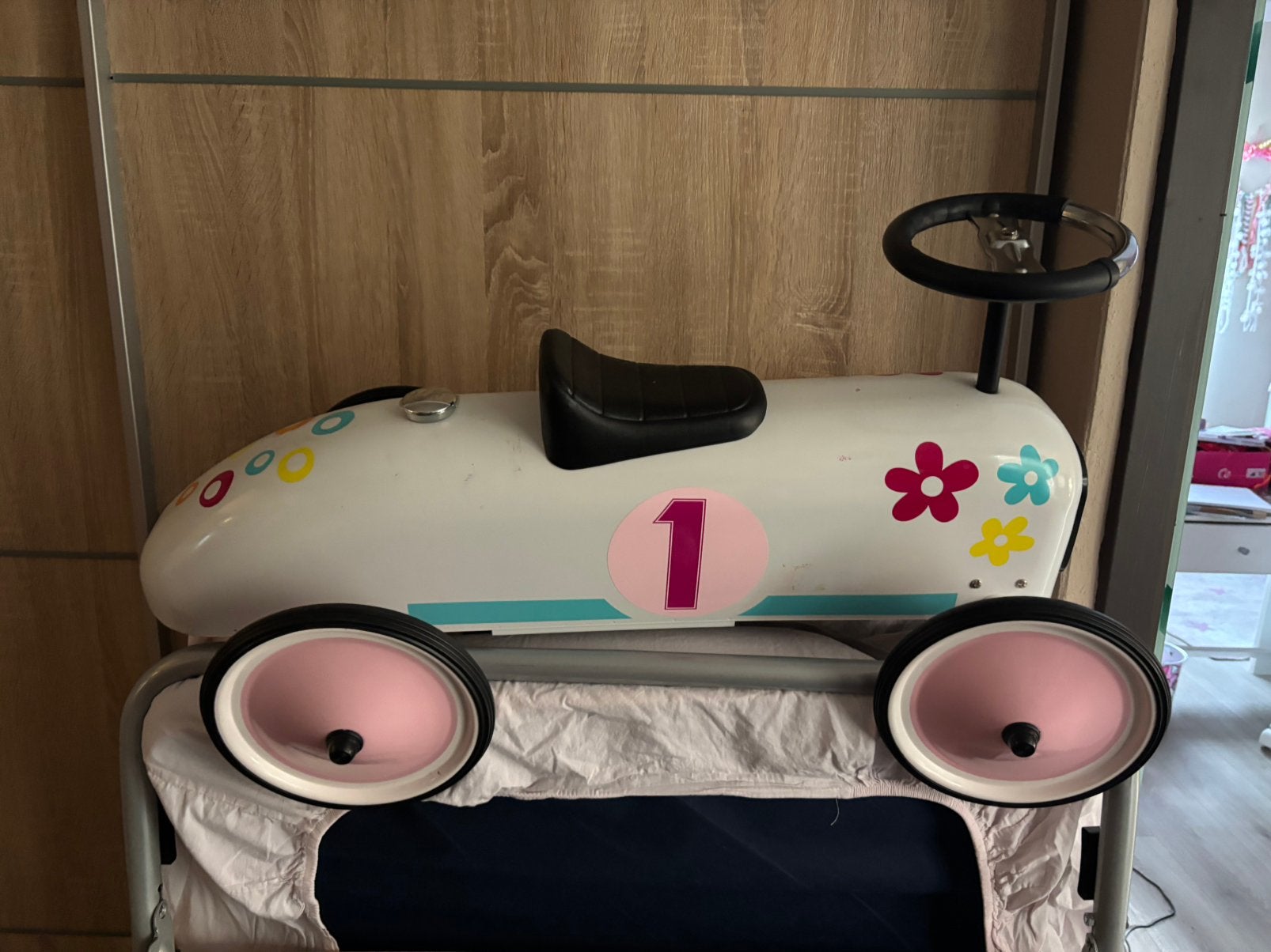 Voiture enfant vintage, Enfants & Bébés, Enlèvement, Comme neuf