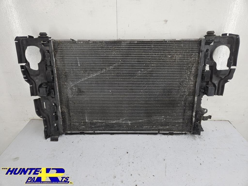 Radiateur Volvo V60/V70/V40/S80/S60 I ('10-'18) 31368361, Gebruikt, Ophalen of Verzenden, Volvo