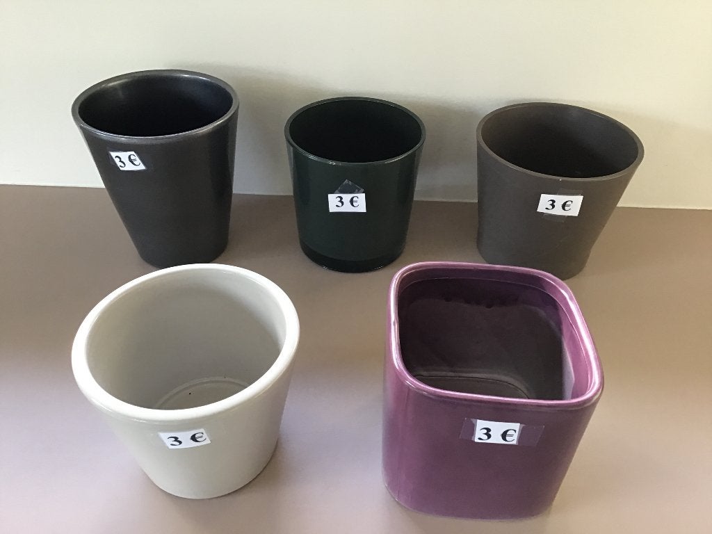 15 bloempotten aan slechts 3 euro per pot, Tuin en Terras, Ophalen of Verzenden, Zo goed als nieuw