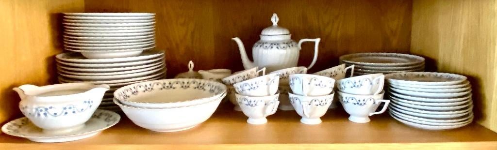 Koffie- en Eetservies, Service complet, Comme neuf, Enlèvement, Autres styles