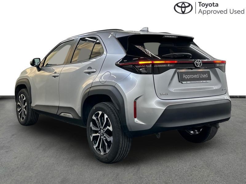 Toyota Yaris Cross Active Plus + Winter Pack, Achat, Euro 6, Autres couleurs, Noir