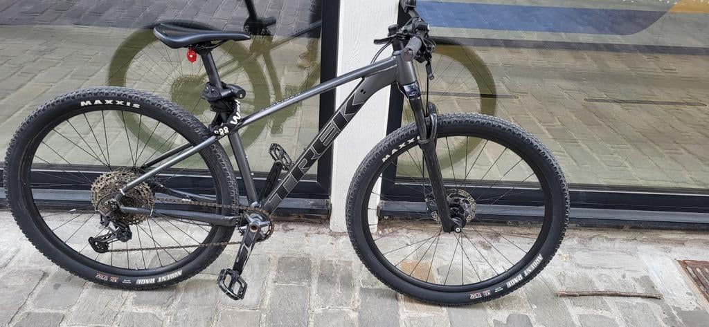 Trek Xcaliber 8, Enlèvement