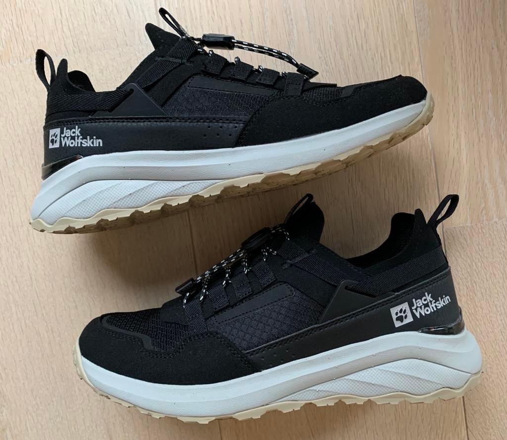 Jack Wolfskin sneakers 37,5, Ophalen of Verzenden, Zo goed als nieuw, Zwart, Wandelschoenen
