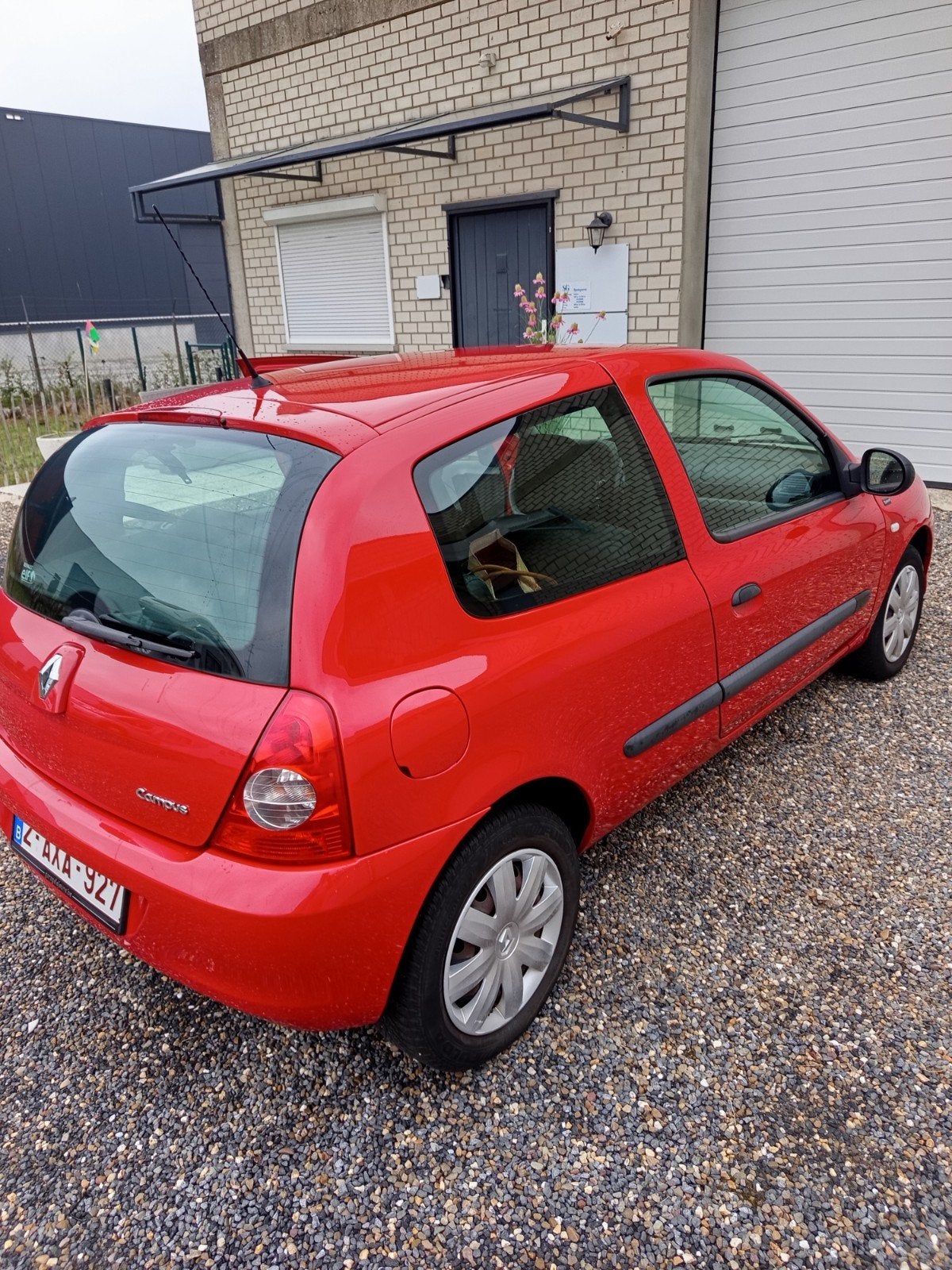 Renault Clio, Autos, Rouge, Achat, 5 places, Particulier