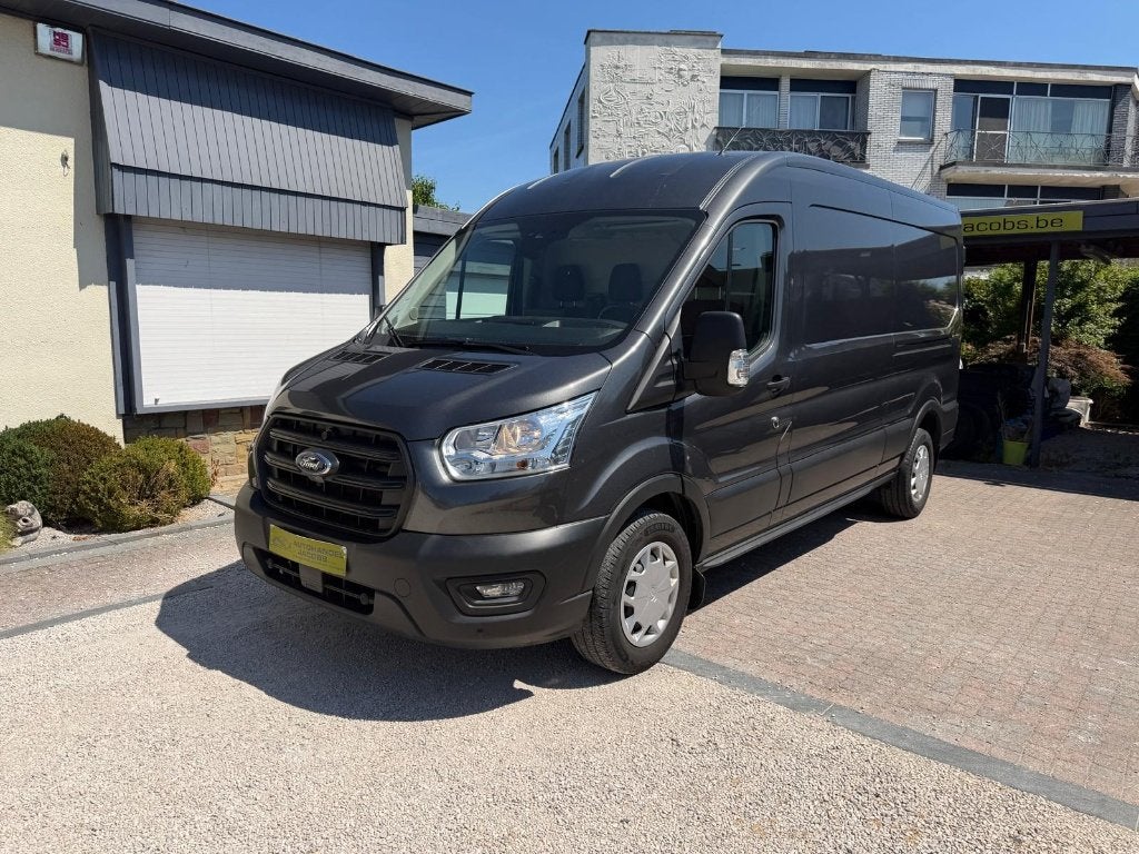 FORD TRANSIT * 2.0TDCI * L3H2 * 130PK * FACELIFT * 22500KM, Auto's, Bestelwagens en Lichte vracht, Voorwielaandrijving, Dealer onderhouden