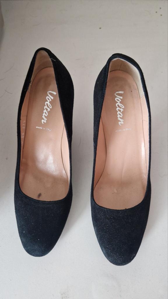 Voltan - Zwarte pumps maat 38, Enlèvement ou Envoi, Escarpins, Voltan, Comme neuf