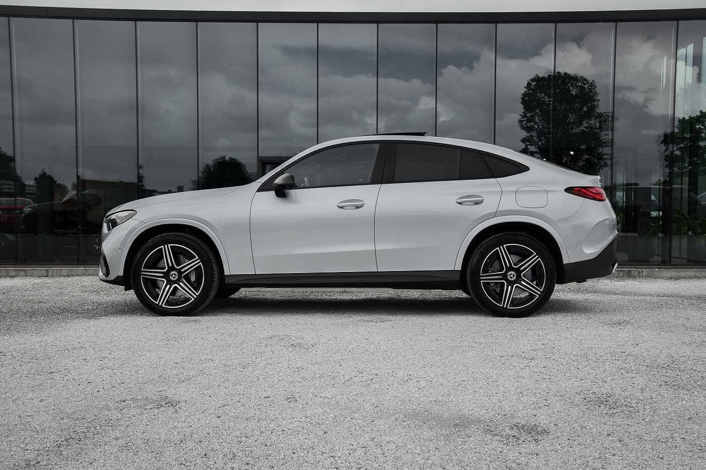 Mercedes-Benz GLC 300 e Coupé AMG Pano Burmester Memory, Cuir, Argent ou Gris, Achat, Euro 6