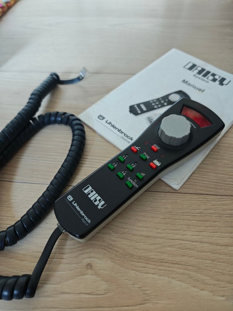 Uhlenbrock DAISY 66200 – commande DCC/Motorola – LocoNet, Autres marques, Analogique, Enlèvement ou Envoi, Comme neuf